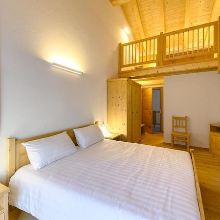 Hotel Centrale, Typically Swiss Poschiavo Bagian luar foto